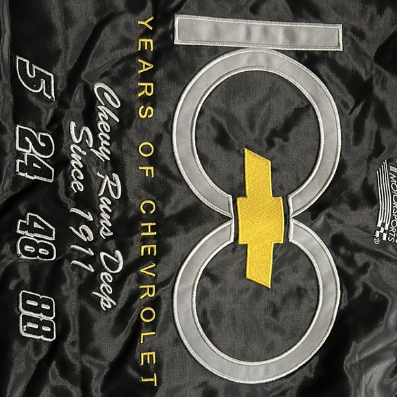 Chase Authentic 100 Year Chevrolet - Picture 10 of 13